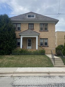 214 Jackson St