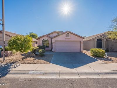 4617 E ABRAHAM Lane
