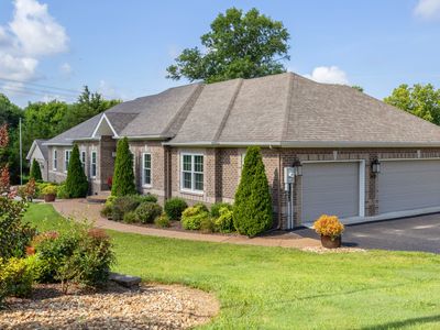 1439 Cliff Amos Rd