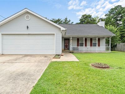 1808 Carriage Hts