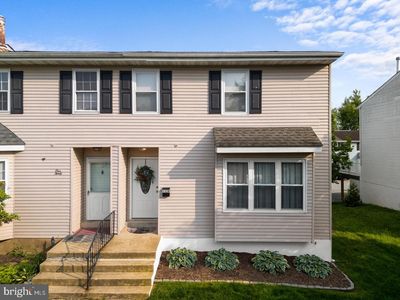 128 E Green Valley Cir