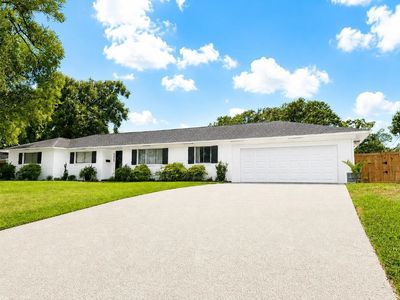 1295 Sandwood Ln