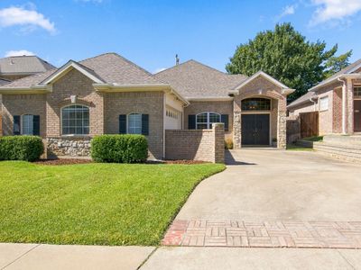 636 Wyndham Cir