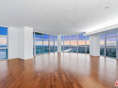 13700 Marina Pointe Dr Unit 1903