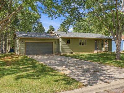 2015 Highview Dr