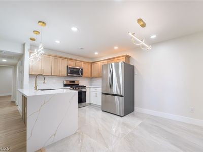 5064 Spencer St Unit A