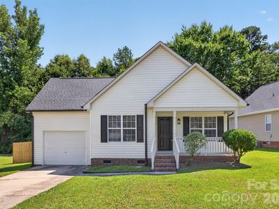 1001 Loch Lomond Cir