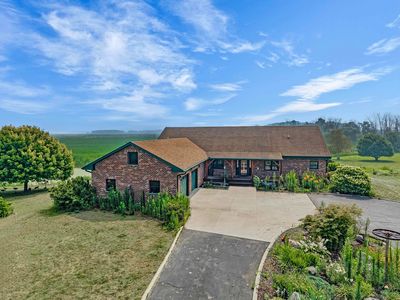 1328 County Road M