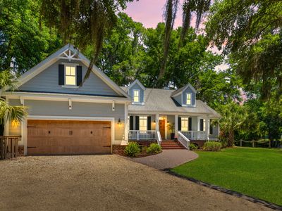 5378 Creek View Ln