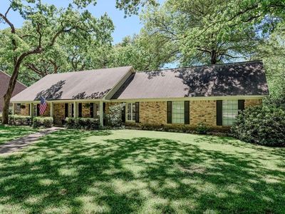 1720 York Dr