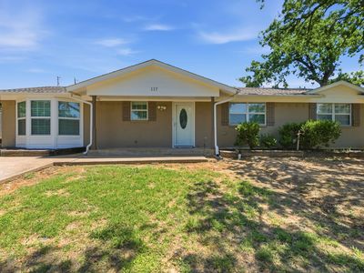 117 Bryan St