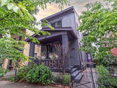 835 Monroe St