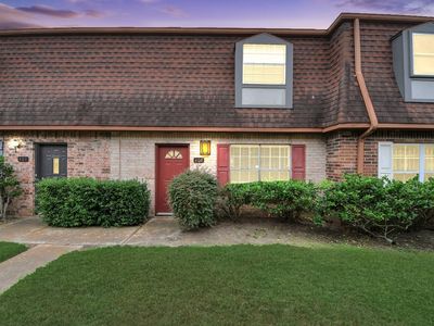 9303 Hammerly Blvd Unit 402