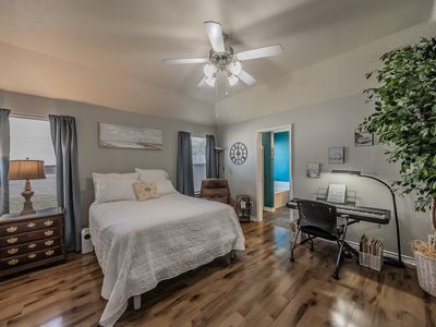 660 Rosario Ln