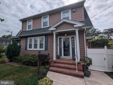 4500 Ridge Ave