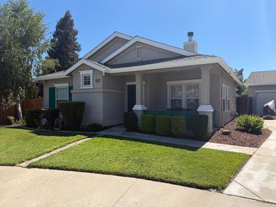 304 Peachcrest Ct