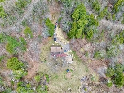 57 Summit Road