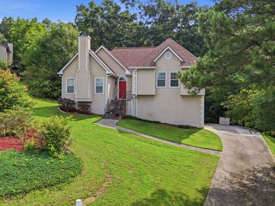 5697 Glandor Dr SE