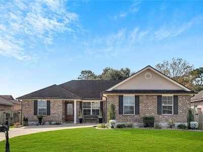 2446 Avenue Mont Martre