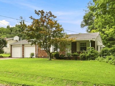 318 Westmore Dr