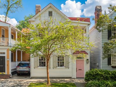 63 Radcliffe St