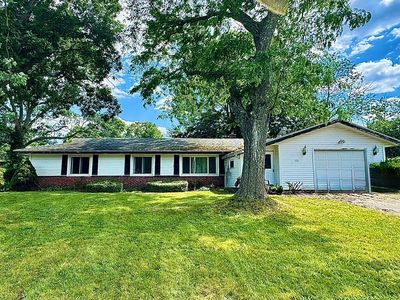 105 Royal Rd
