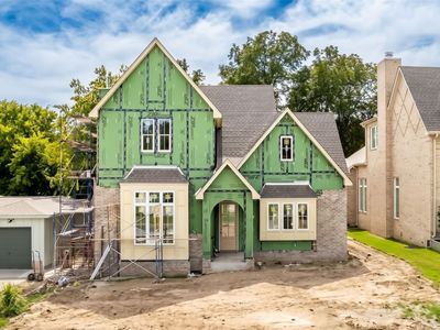 315 E Broadway Ave