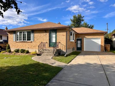206 Lydia Ln