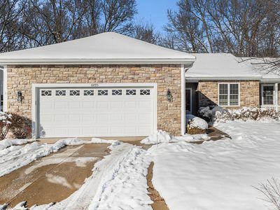 6895 Hunters Crk #57