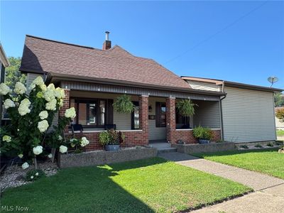 517 Walden Ave