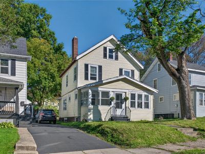 171 Fenway Dr