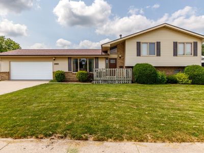 2861 Monroe Dr