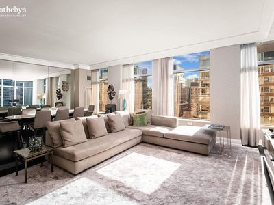 250 E 54th St APT 29D