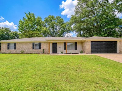 119 Sherwood Dr