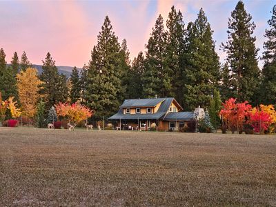 1862 Mountain Meadow Ln