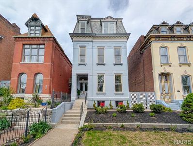 1819 Lafayette Ave
