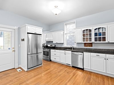 58 Gates St APT 1