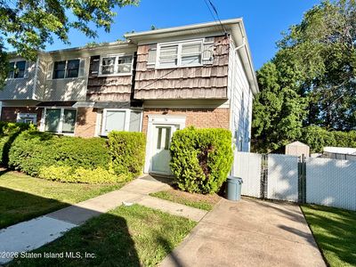 76 Wilson Ave