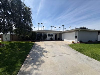 7602 Taylor Dr