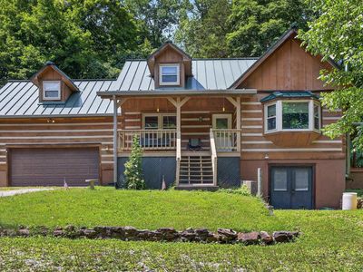 1145 Hert Hollow Ln