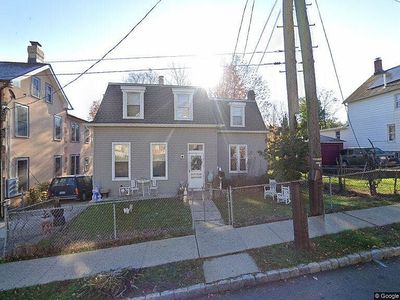 44 Prospect St