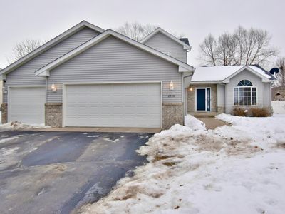 2940 Crescent Ridge Trl