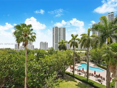 3400 NE 192nd St APT 412