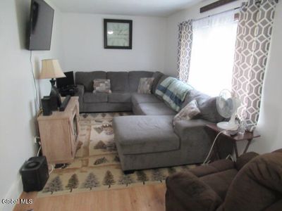 36 Maple Road