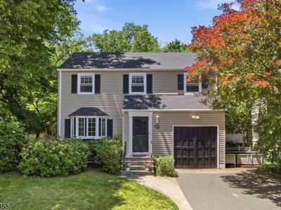 212 Grove Ave