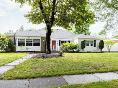 Property at 420 Brantwood Rd, Amherst, NY