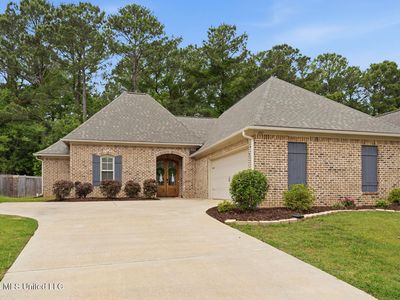 207 Magnolia Place Cv