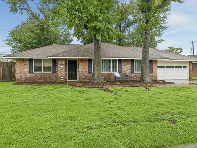 8923 Blankenship Dr