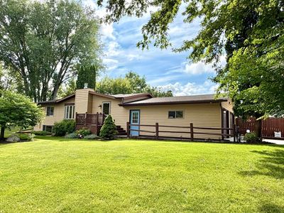 2326 Hallquist Ave