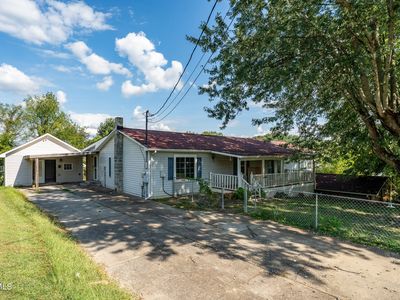 Property at 233 Taylor Dr, Piney Flats, TN